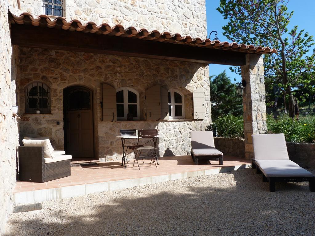 Отель La Bastide Des Senteurs Peymeinade Номер фото