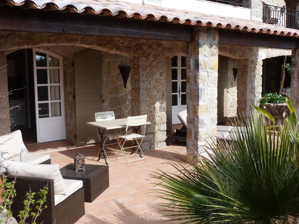 Отель La Bastide Des Senteurs Peymeinade Номер фото